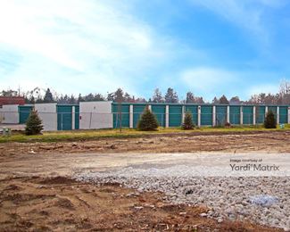 Photo 4 of Extra Space Storage - 49215 Van Dyke Avenue, Shelby Township, MI