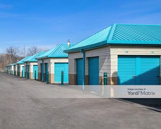 Photo 2 of Storage King - 51830 Grand River Avenue, Wixom, MI