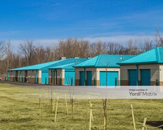Photo 3 of Storage King - 51830 Grand River Avenue, Wixom, MI