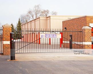 Photo 2 of Public Storage - 1920 Enterprise Drive, Rochester Hills, MI