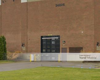 Photo 2 of E Z Storage - 24625 Evergreen Road, Southfield, MI