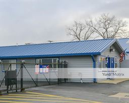 Image for Mini U Storage - 24040 Groesbeck Hwy, Warren, MI