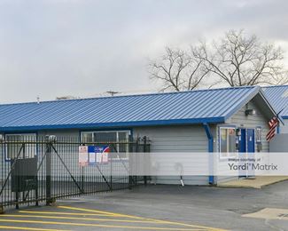 Photo 1 of Mini U Storage - 24040 Groesbeck Hwy, Warren, MI
