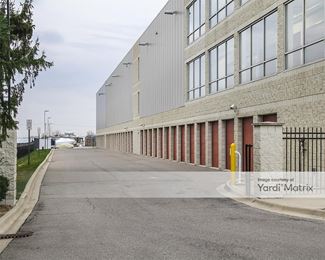 Photo 3 of 1-800-Self-Storage.com - 2477 West Maple Road, Troy, MI