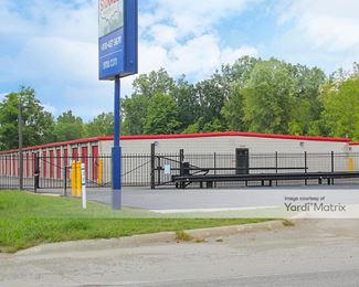 Photo 2 of Storage Rentals of America - 28266 Ecorse Road, Romulus, MI