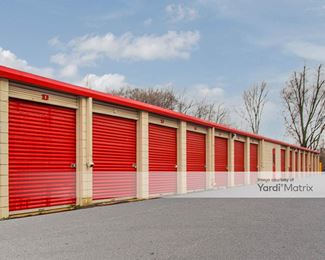 Photo 3 of Storage Rentals of America - 28266 Ecorse Road, Romulus, MI