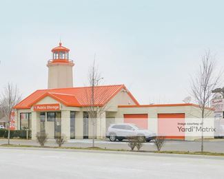 Photo 2 of Public Storage - 30340 Gratiot Avenue, Roseville, MI