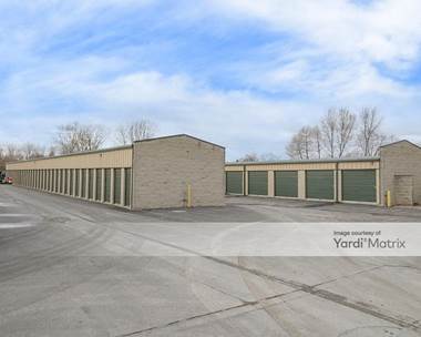Storage Units for Rent available at 5620 Hoover, Trenton, MI 48183