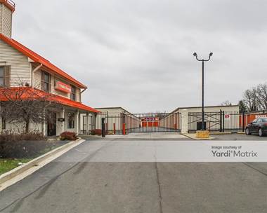 Storage Units for Rent available at 2500 East 10 Mile Road, Warren, MI 48091