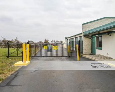 Storage Units for Rent available at 1150 Coolidge Hwy, Troy, MI 48084