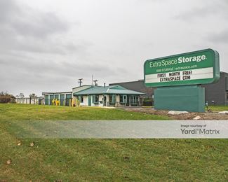 Photo 3 of Extra Space Storage - 1150 Coolidge Hwy, Troy, MI