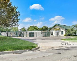 Photo 2 of Storage Rentals of America - 3101 Bermuda Street, Ferndale, MI