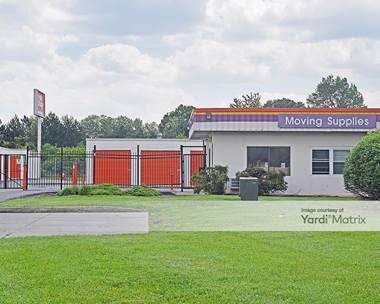 Storage Units for Rent available at 4511 Eastland Drive, Columbus, OH 43232