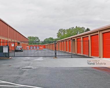 Storage Units for Rent available at 5525 Sawmill Road, Dublin, OH 43017
