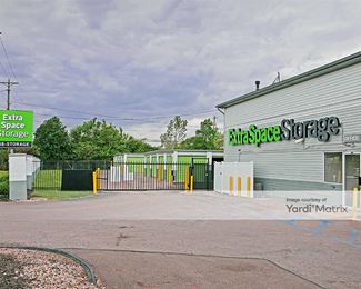 Photo 1 of Extra Space Storage - 2160 Innis Road, Columbus, OH