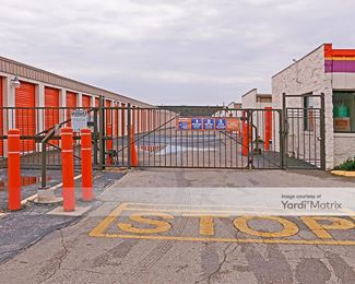 Photo 2 of Public Storage - 6401 Busch Blvd, Columbus, OH
