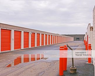 Photo 4 of Public Storage - 6401 Busch Blvd, Columbus, OH