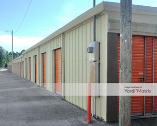 Photo 2 of Move It Self Storage - 2999 Gulf Breeze Pkwy, Gulf Breeze, FL