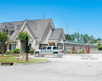 Photo 2 of Midgard Self Storage - 1549 Russell Pkwy, Warner Robins, GA