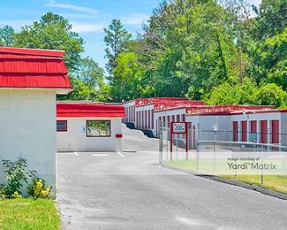 Photo 2 of SecurCare Self Storage - 2990 Pio Nono Avenue, Macon, GA