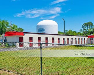 Photo 3 of SecurCare Self Storage - 2990 Pio Nono Avenue, Macon, GA
