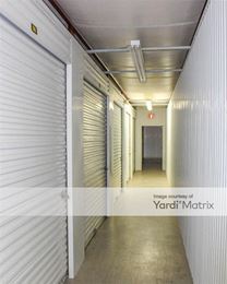 Photo 2 of iStorage - 1300 Shurling Drive, Macon, GA