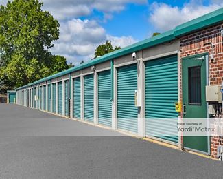 Photo 3 of Devon Self Storage - 1121 North Coliseum Blvd, Fort Wayne, IN