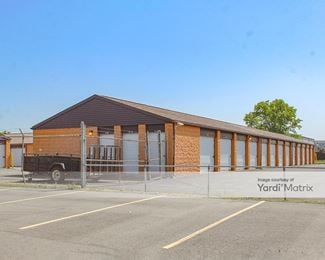 Photo 1 of Storage Rentals of America - 2020 Wayne Haven Street, Fort Wayne, IN