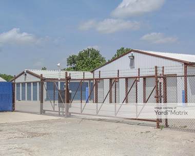 Storage Units for Rent available at 544 West North Street, Auburn, IN 46706