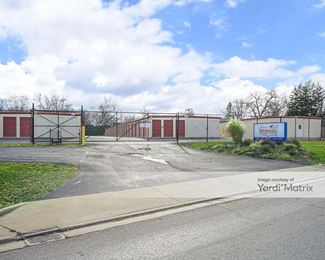 Photo 3 of Storage Rentals of America - 2909 Lower Huntington Road, Fort Wayne, IN