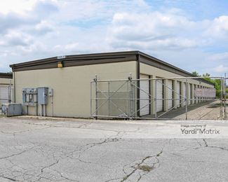 Photo 4 of Self-Lock Storage of 12th Street - 1307 Commonwealth Drive, Mishawaka, IN