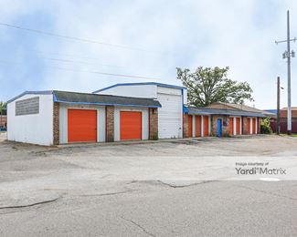 Photo 2 of U-Store It Mini Warehouses - 508 East Winona Avenue, Warsaw, IN