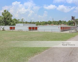 Photo 6 of SafeMax Storage - 29000 South Walker Road, Walker, LA