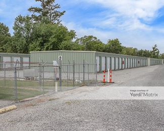 Photo 2 of Crown Storage - 14125 LA-44, Gonzales, LA