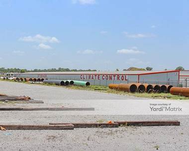 Storage Units for Rent available at 4747 River Road, Port Allen, LA 70767