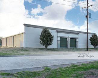Photo 3 of Storage Center, The - 8836 Airway Drive, Baton Rouge, LA