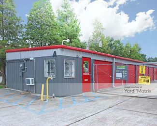 Photo 3 of Extra Space Storage - 8922 Greenwell Springs Road, Baton Rouge, LA
