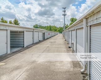 Photo 6 of Extra Space Storage - 8922 Greenwell Springs Road, Baton Rouge, LA