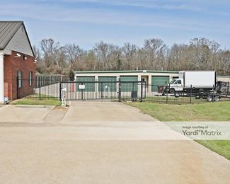 Photo 4 of Storage Depot - 1048 Gluckstadt Road, Madison, MS