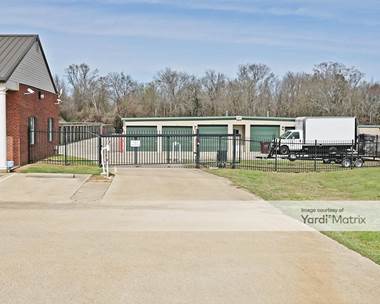 Storage Units for Rent available at 1048 Gluckstadt Road, Madison, MS 39110