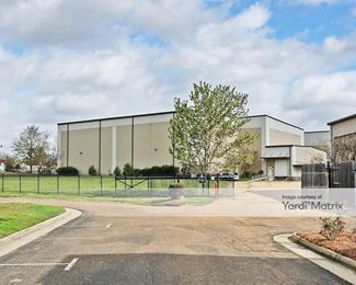 Photo 3 of StorageMax - 42 Northtown Drive, Jackson, MS