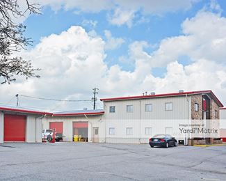 Photo 1 of Move It Self Storage - 708 Montlimar Park, Mobile, AL