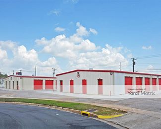 Photo 2 of Move It Self Storage - 708 Montlimar Park, Mobile, AL