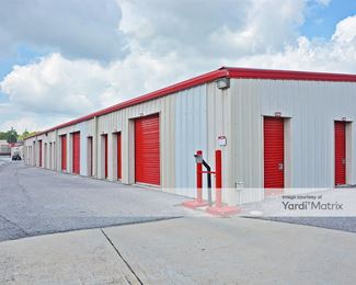 Photo 3 of Move It Self Storage - 708 Montlimar Park, Mobile, AL