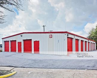 Photo 4 of Move It Self Storage - 708 Montlimar Park, Mobile, AL