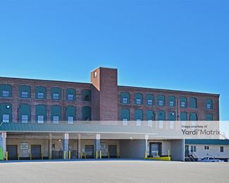 Photo 3 of Storage America - 558 Roosevelt Avenue, Central Falls, RI