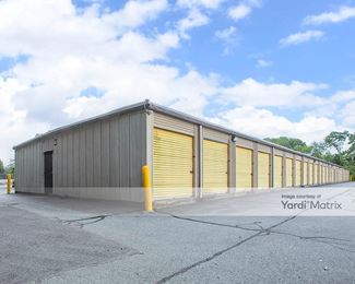 Photo 3 of Devon Self Storage - 16 Lambeth Park Road, Fairhaven , MA