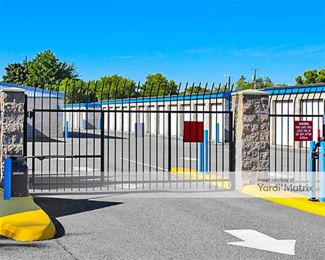 Photo 2 of Kennewick Mini Storage - 3208 West Hood Avenue, Kennewick, WA