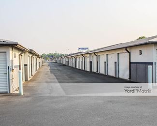 Photo 4 of Edison Street Mini Storage - 5417 West Hood Avenue, Kennewick, WA