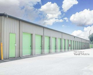 Photo 2 of Extra Space Storage - 2807 West Michigan Avenue, Pensacola, FL